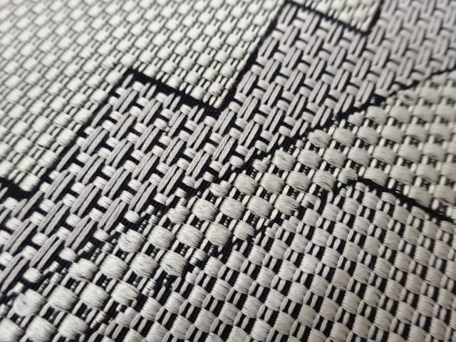  幾何学模様織出し名古屋帯